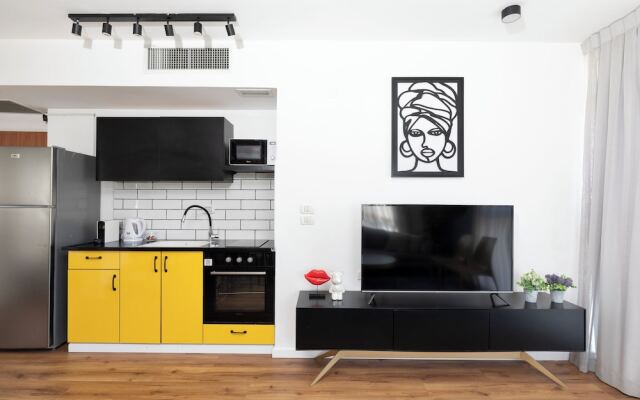 AirTLV - Arlozorov Apartment's