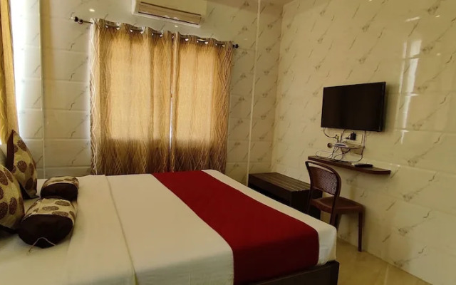 Sri Maharaja Residency