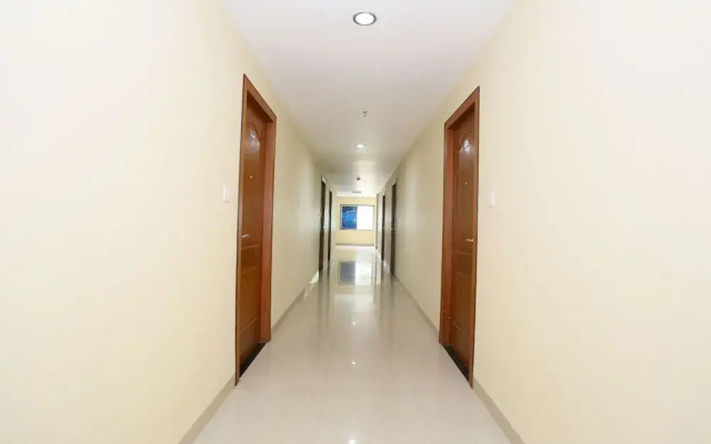 Oyo Flagship 41696 Hotel Tri-Star Regency