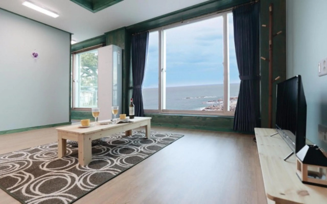 Gyeongju Marimo Pension