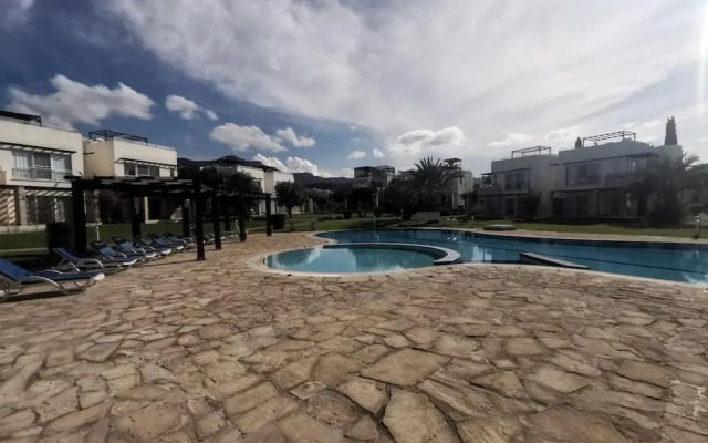 Sea & Pool 2 Bedroom 3 Terraces Turtle Bay Holiday