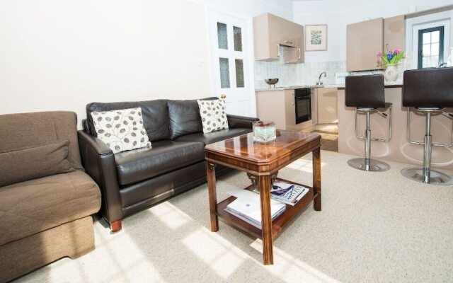 Chauffeur's Apartment