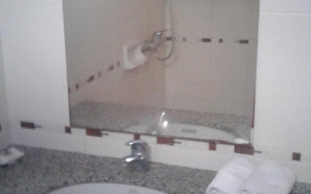 Max&Pui Guesthouse