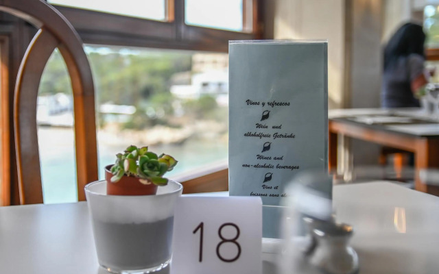 Hotel Pinos Playa