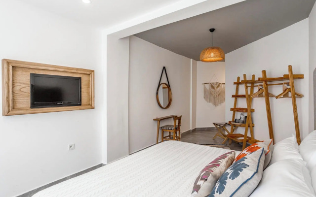 La Brezza Beach & Hotel Yalikavak