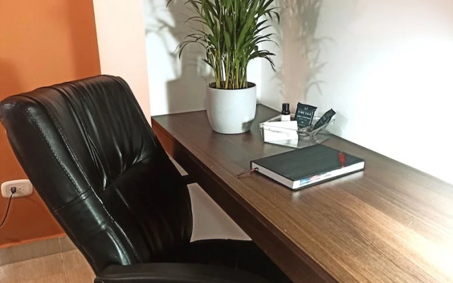 Laureles Guest House - LGH Hotel