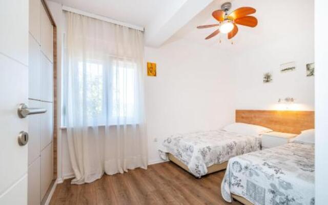 Apartment Marul