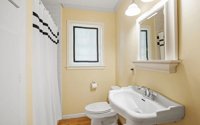 Yellow Rose 2 Bedroom Home