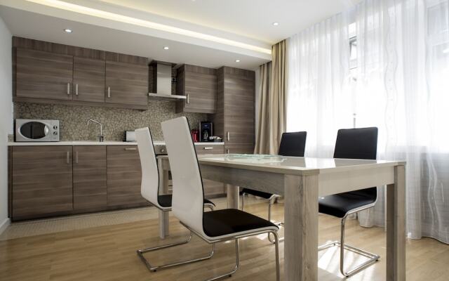 The Queen Luxury Apartments - Villa Gemma