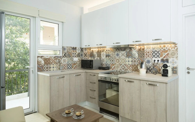 Stylish and Modern Apartment in the Heart of Athens