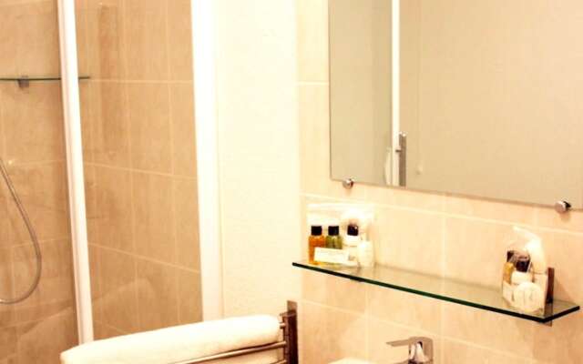 Apartment With 2 Bedrooms in Thollon-les-mémises, With Wonderful Lake