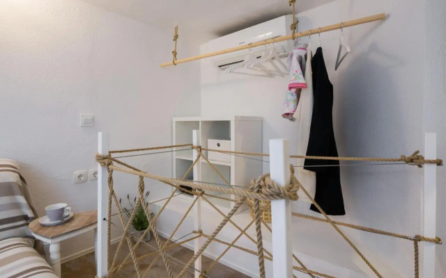 Rooms N&M