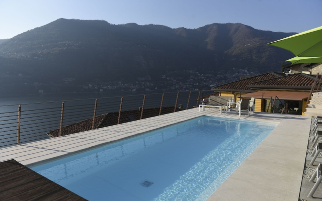 Luxury Como Lake Apartment