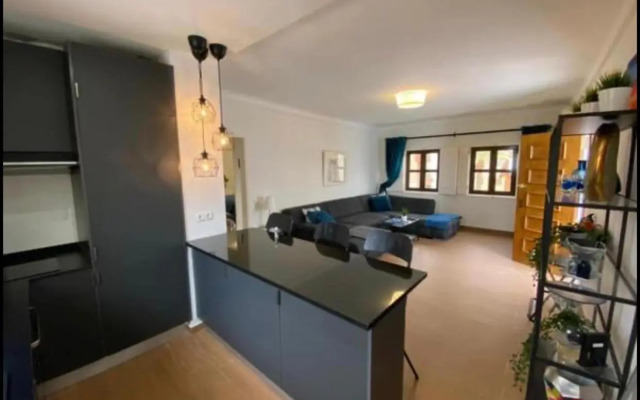 Vilamoura 2 bed new apartment