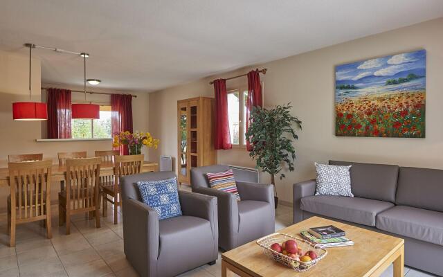 Secluded holiday home with a dishwasher, not far from Sarlat