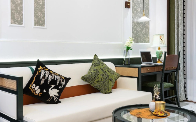 Vishan Garden Trendy Hostel