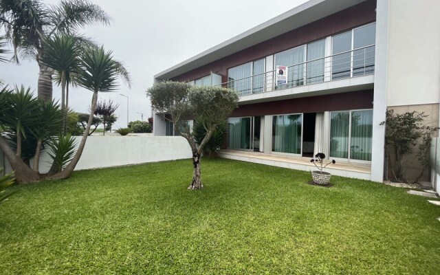 Vila Chã Beach House