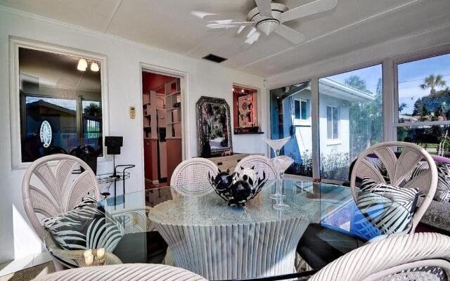 Two-Bedroom Villa #729