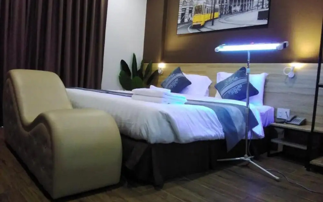 Kingsales Hotel