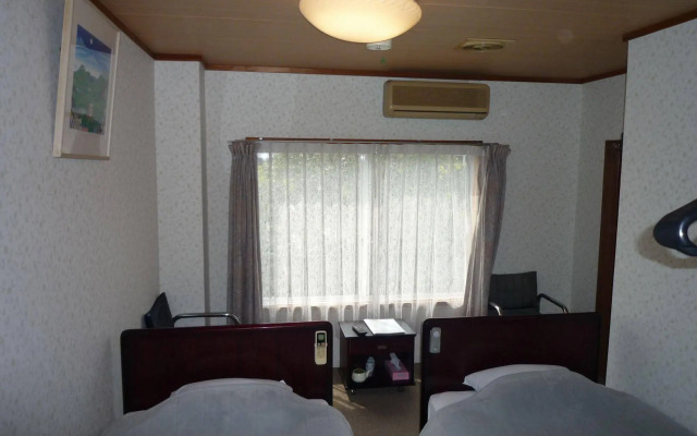 City Pension Tommy Rich Inn Kyoto