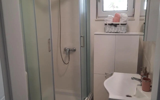 Studio apartman Mare