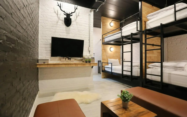 Manonnee Hotel