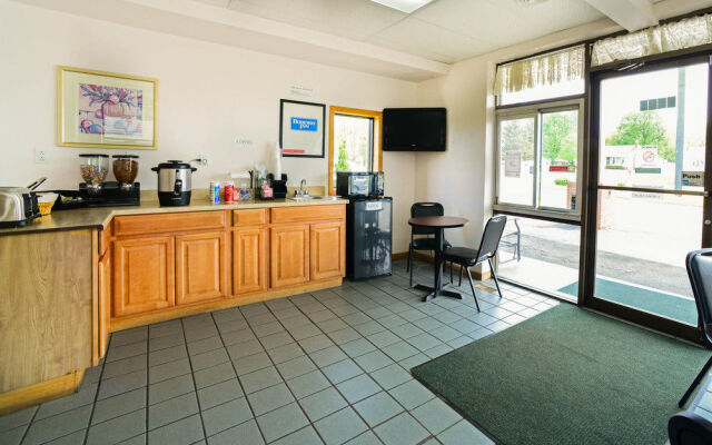 Rodeway Inn