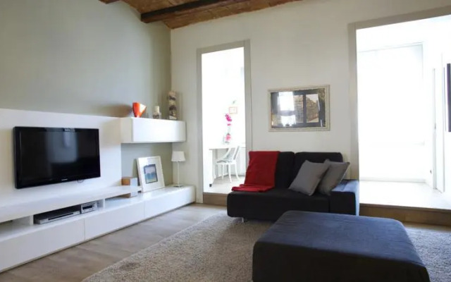 BarcelonaForRent Urban Central Suites