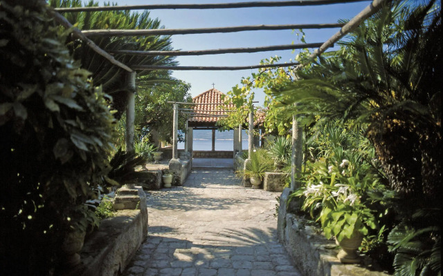 Residences Island View