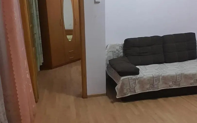 2 bedroom apartment on Ploshcha Rynok
