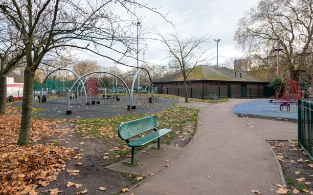 Stylish Battersea Park Home
