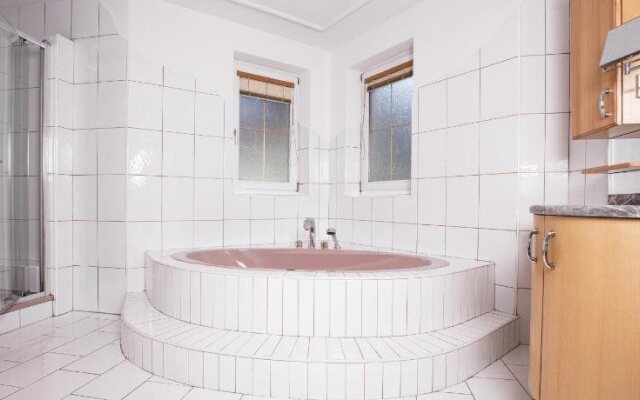 Apartments-Pension Chiara