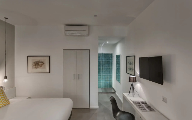 Navona Theatre Hotel