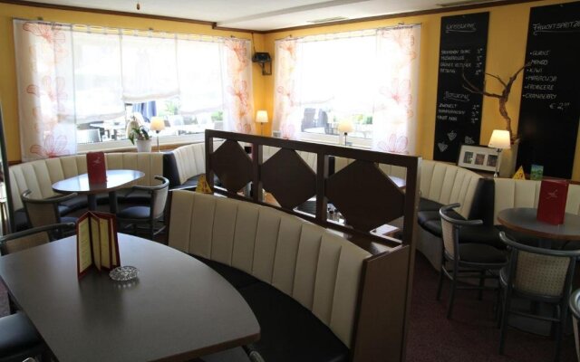 Cafe Galerie