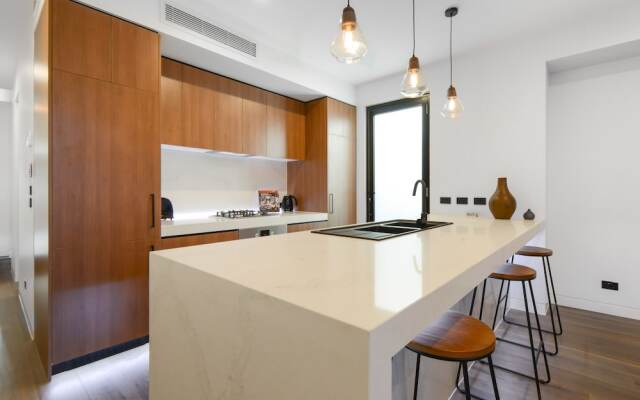 Boutique Stays - County Down, Port Melbourne