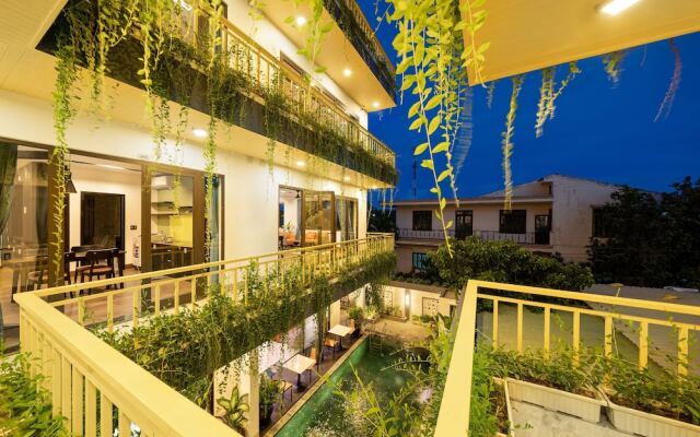 Primrose Boutique Villa  Apartments