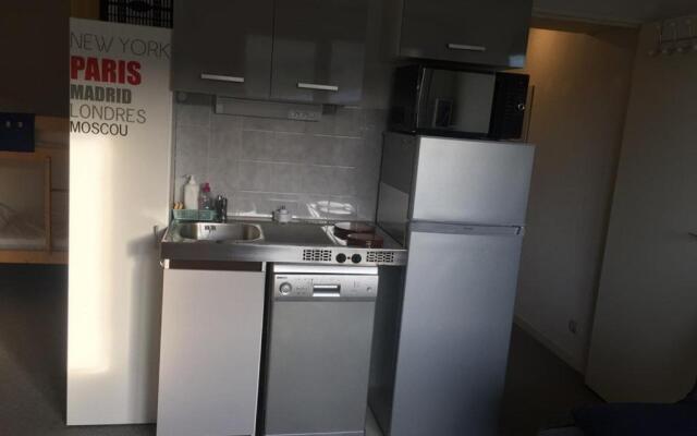 Appartement Arette, 1 pièce, 4 personnes - FR-1-602-3