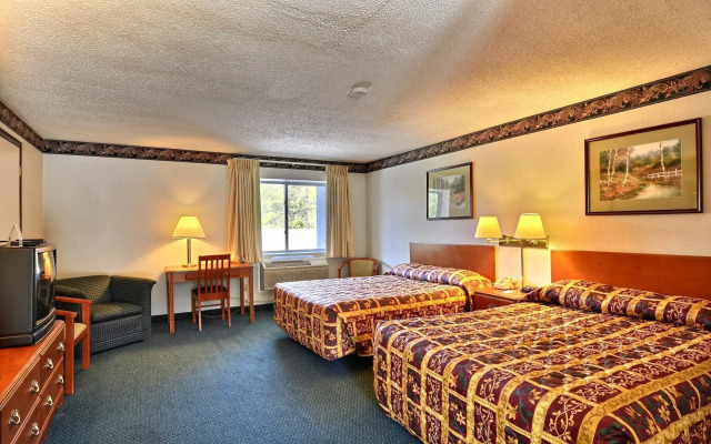 Rodeway Inn Bedford