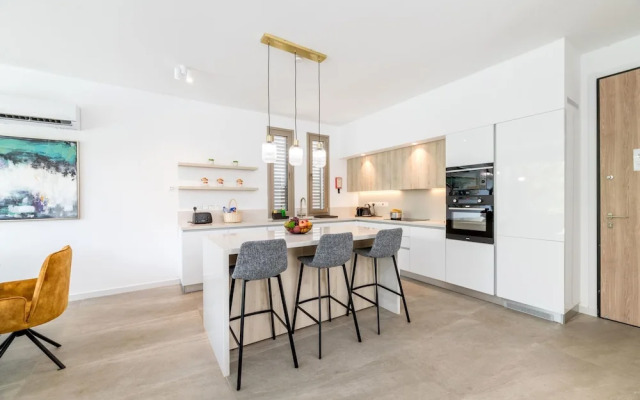 Azure Seaview - Ruby Villa