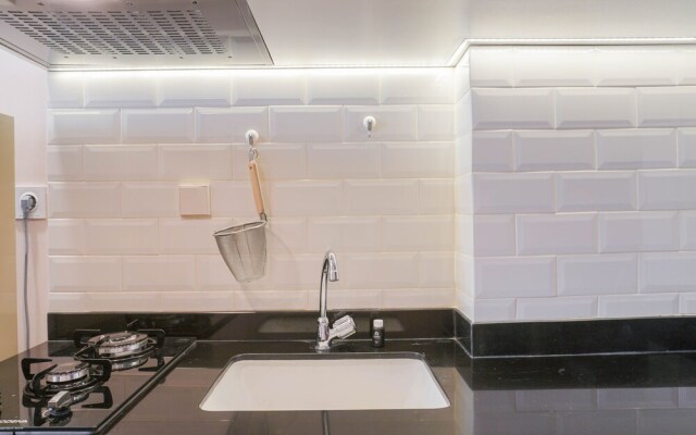 Warm & Cozy Studio At Signature Park Grande Apartment