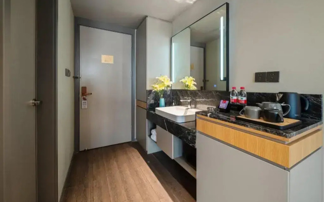 Home Inn Chongqing Shapingba Shinianpan Lantian Hospital