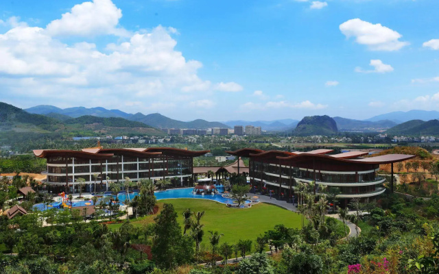 Sanya Ocean Sonic Banling Hotspring Resort
