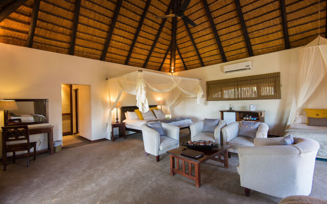 Inyati Game Lodge