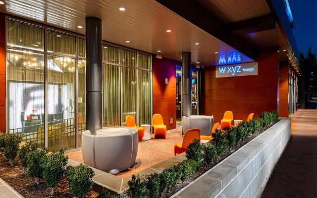 Aloft Savannah Downtown Historic District