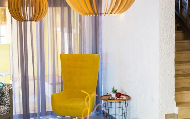 Natali Apartments