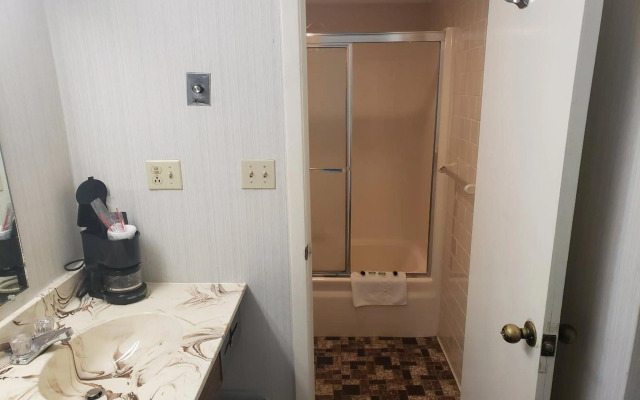 Americas Best Value Inn Stearns