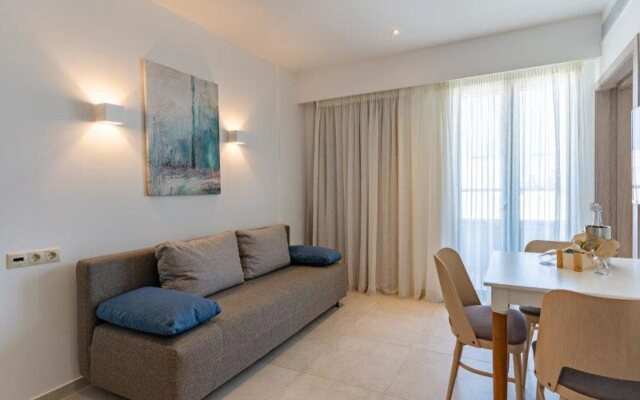 Minos Aparthotel