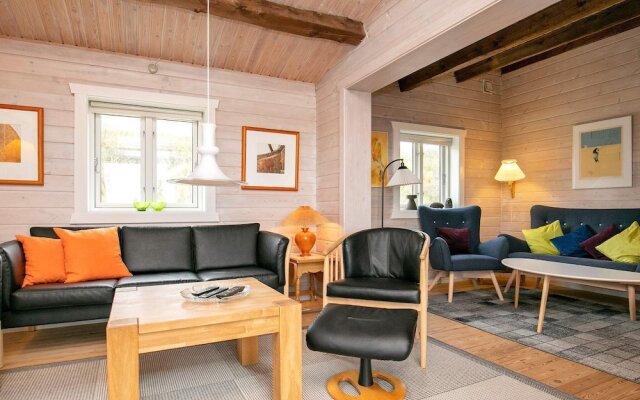 Enthralling Holiday Home in Hvide Sande Near Beach