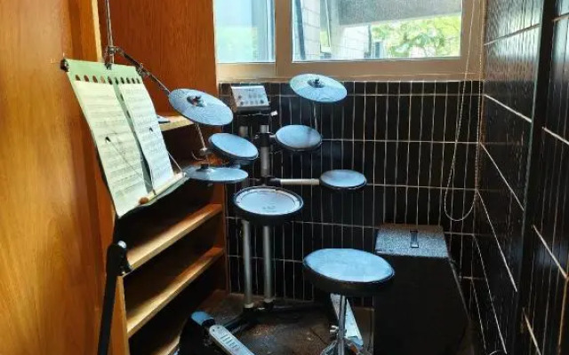 base WENDING Serviced Apartment