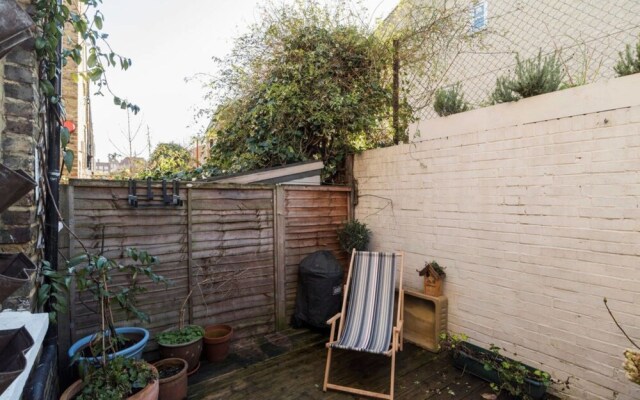 [MC] Stunning 2BR Dalston Period Flat
